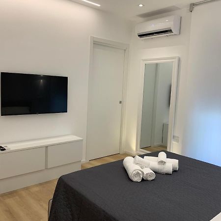 Abba Rooms Кальярі Екстер'єр фото